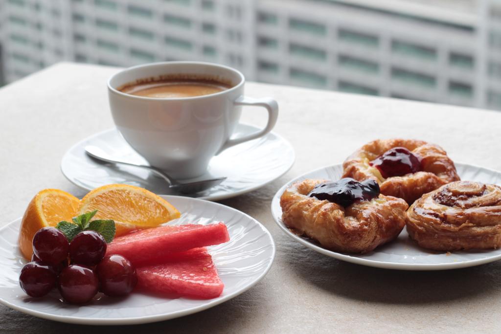 Discovery Suites Manila, Philippines Pasig City Екстер'єр фото